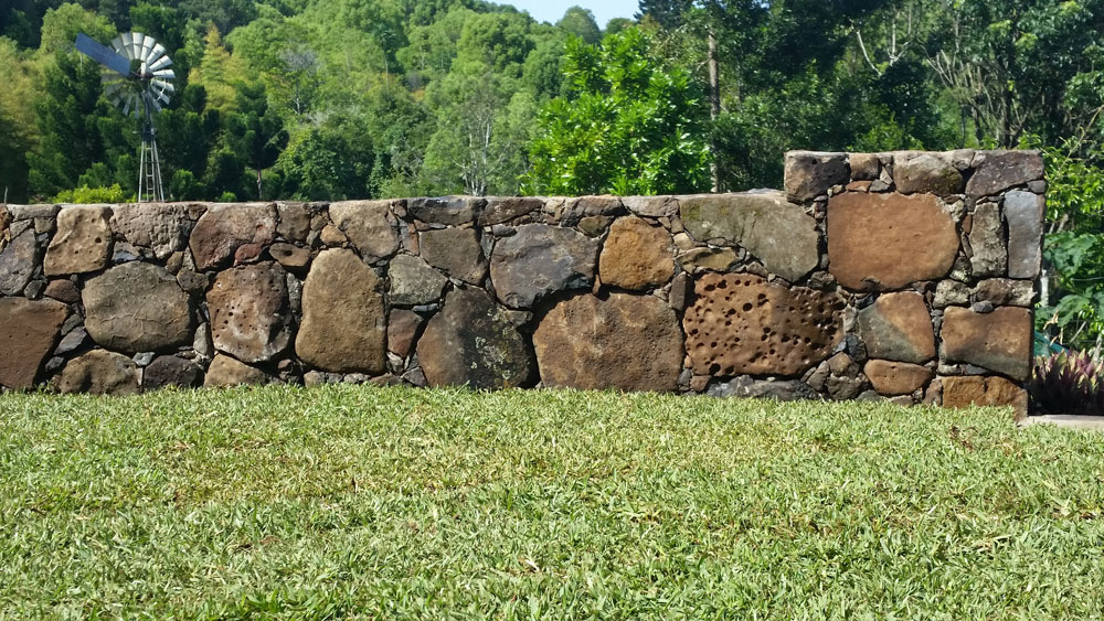 stone walls basalt